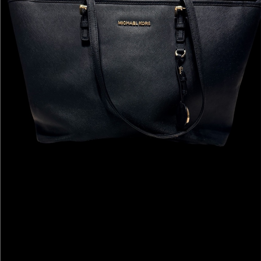 Michael Kors Elegant Black Tote